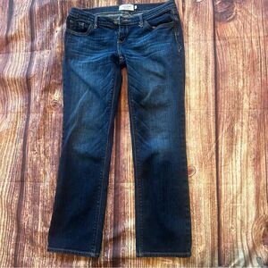 Women’s Abercrombie & Fitch Low Rise Straight Jeans Size 4